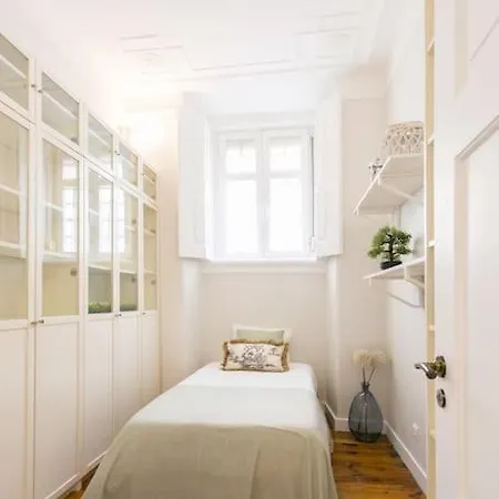 Brand New Alfama River View Daire Lisboa